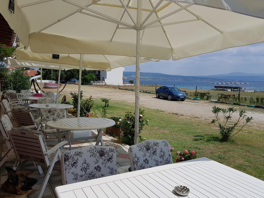 Flora Hotel Burhanli Exterior photo